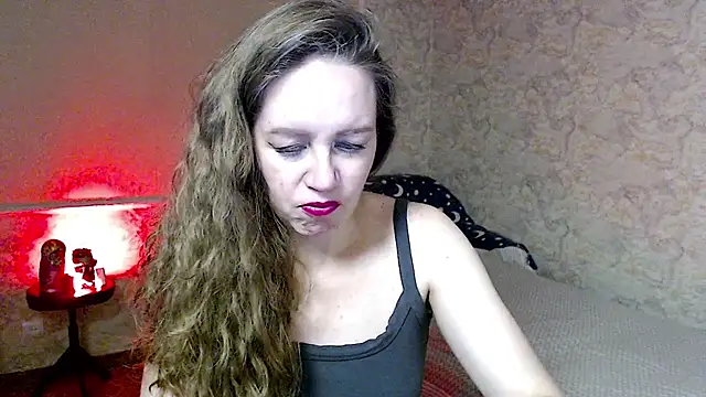 Fern Lust online show from June 30, 2026, 3:23 pm