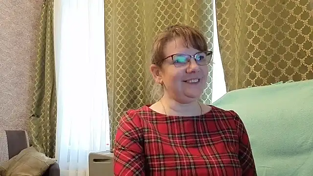 Miss SandraX online show from May 27, 2026, 4:25 pm