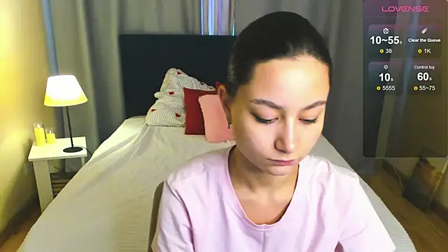 AndreaJohnsons online show from July 20, 2026, 1:02 am