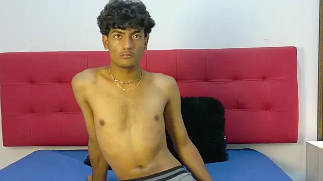 SinBoy  online show from May 18, 2026, 6:56 pm