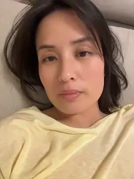 Snapshot of Faye-baby chatting on May 13, 2026, 5:20 pm Faye-baby online show from May 13, 2026, 5:20 pm