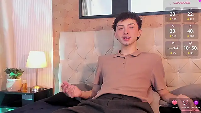 Snapshot of harry_salvatore chatting on May 22, 2026, 11:41 am harry salvatore online show from May 22, 2026, 11:41 am