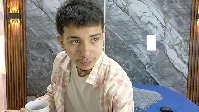NoahWalker   online show from June 1, 2026, 10:59 am