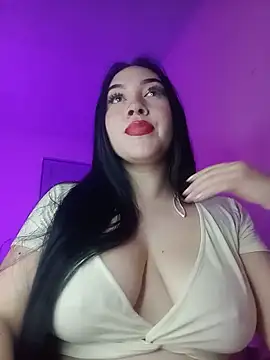 Snapshot of Sophie_col chatting on June 6, 2026, 9:20 pm Sophie col online show from June 6, 2026, 9:20 pm