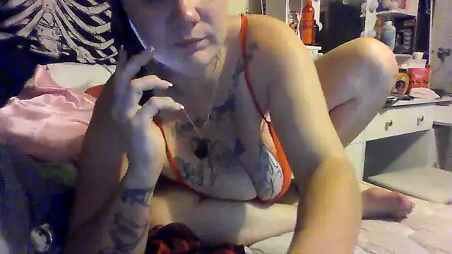 Snapshot of gagqueen2026 chatting on May 4, 2026, 8:00 pm gagqueen2026 online show from May 4, 2026, 8:00 pm