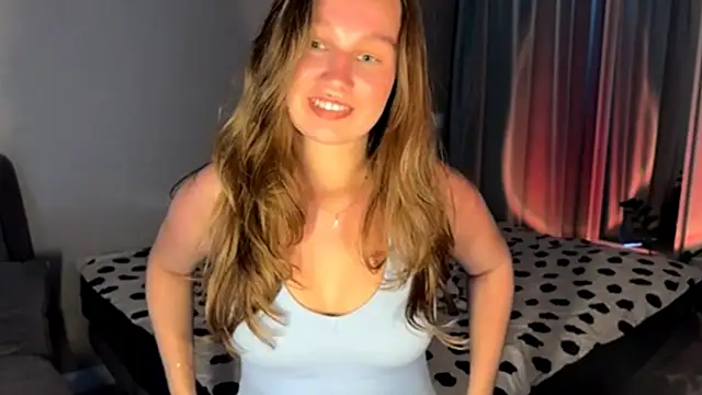 secretnaya girl online show from June 4, 2026, 11:15 am