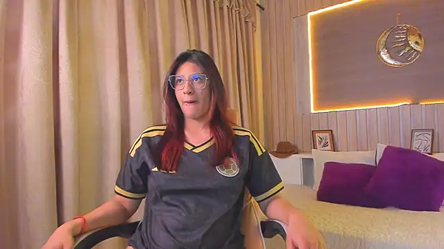 Naughty Kat  online show from June 27, 2026, 12:00 pm