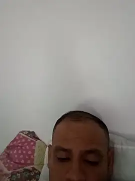 andresvergon9101 online show from April 16, 2026, 12:11 am