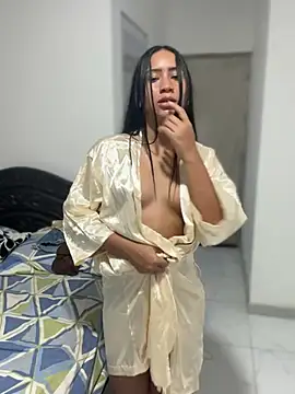 Sexysoeh online show from July 16, 2026, 1:13 am