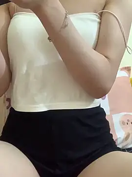 Snapshot of Summ_vn chatting on June 2, 2026, 8:58 am Summ vn online show from June 2, 2026, 8:58 am