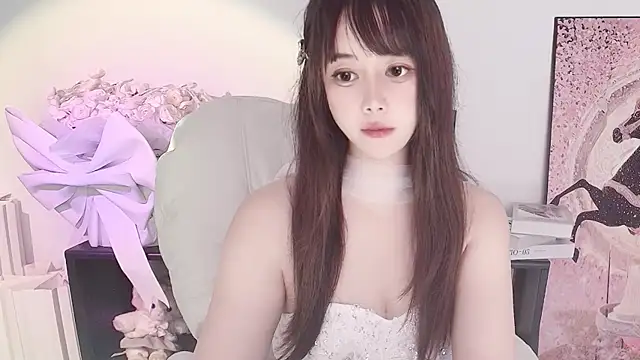 Snapshot of Moon-66 chatting on April 23, 2026, 1:57 pm Moon-66 online show from April 23, 2026, 1:57 pm