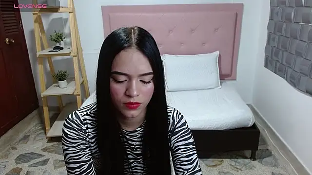 CelesteMayerr online show from April 20, 2026, 8:32 pm