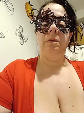 CasalingaEccitata online show from July 5, 2026, 3:22 am