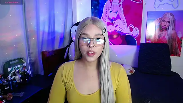 Snapshot of Melody_p chatting on May 2, 2026, 6:02 pm Melody p online show from May 2, 2026, 6:02 pm