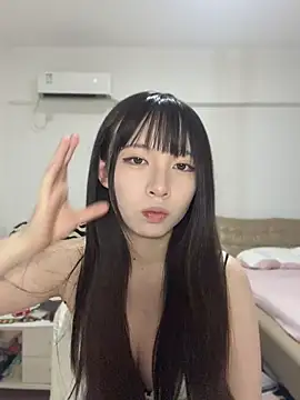 Snapshot of nide-baby chatting on July 3, 2026, 2:45 pm nide-baby online show from July 3, 2026, 2:45 pm