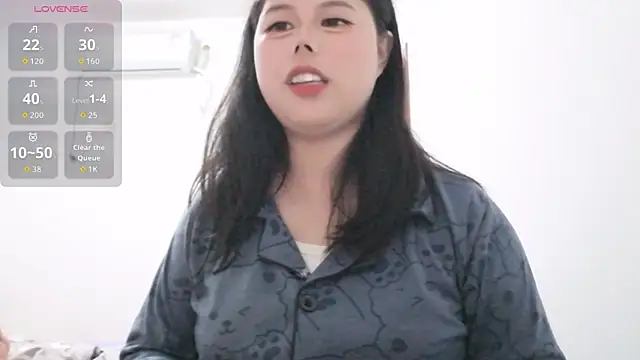 Snapshot of 66-hannah-66 chatting on April 23, 2026, 2:51 pm 66-hannah-66 online show from April 23, 2026, 2:51 pm