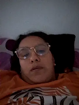 Samanta-42 online show from June 17, 2026, 3:33 pm