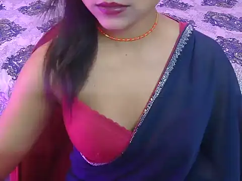 Snapshot of bold-fareen chatting on April 19, 2026, 6:10 pm bold-fareen online show from April 19, 2026, 6:10 pm