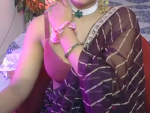 Snapshot of bold-fareen chatting on May 23, 2026, 1:21 pm bold-fareen online show from May 23, 2026, 1:21 pm