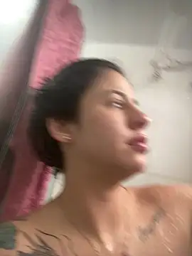 Snapshot of Livia-cortez chatting on May 23, 2026, 2:16 pm Livia-cortez online show from May 23, 2026, 2:16 pm