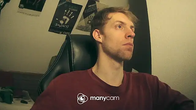 Snapshot of Milkyman7 chatting on February 6, 2025, 9:17 pm Milkyman7 online show from February 6, 2025, 9:17 pm