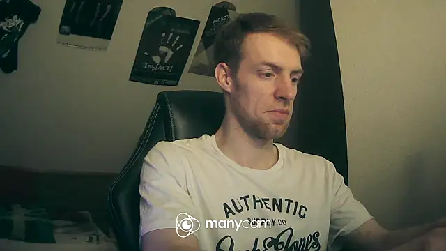 Snapshot of Milkyman7 chatting on March 12, 2025, 8:31 pm Milkyman7 online show from March 12, 2025, 8:31 pm