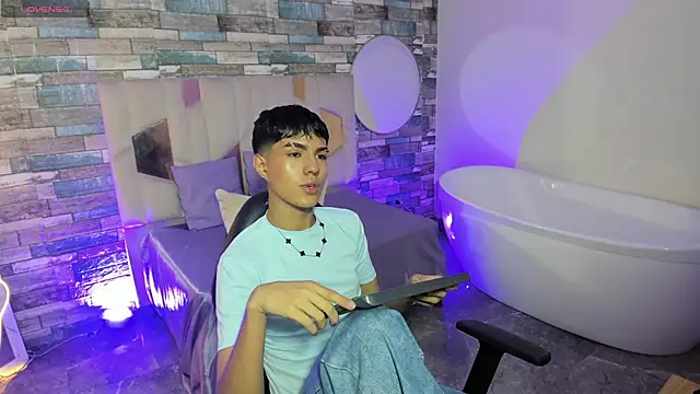 Snapshot of Damian_tay chatting on April 26, 2026, 11:51 am Damian tay online show from April 26, 2026, 11:51 am