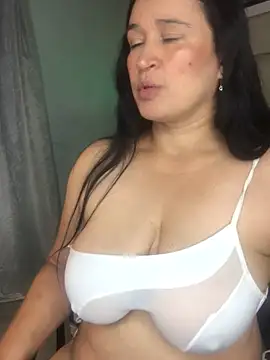 Snapshot of anastassiaa_57 chatting on June 27, 2026, 10:21 am anastassiaa 57 online show from June 27, 2026, 10:21 am
