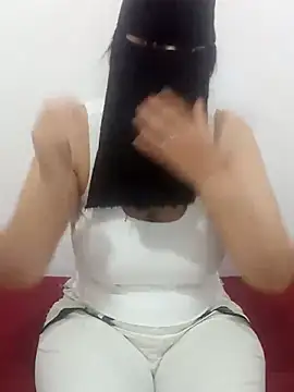 Youmy love26 online show from May 22, 2026, 10:57 am