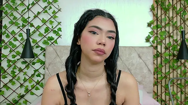Snapshot of Nathy_Pelaez chatting on May 8, 2026, 7:28 pm Nathy Pelaez online show from May 8, 2026, 7:28 pm