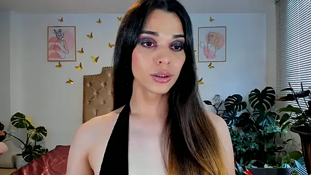 bella grego online show from May 24, 2026, 8:42 pm