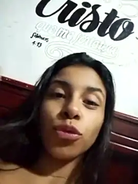 carlotta77 online show from May 14, 2026, 3:47 am