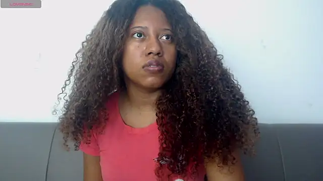 Snapshot of Ms-zozii chatting on July 7, 2026, 3:48 pm Ms-zozii online show from July 7, 2026, 3:48 pm