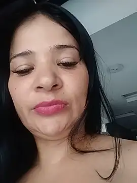 Snapshot of luna_rivers chatting on July 16, 2026, 4:59 pm luna rivers online show from July 16, 2026, 4:59 pm