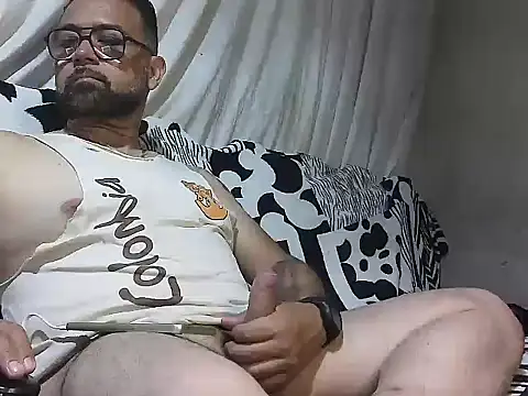 Snapshot of CarlossexVen chatting on April 21, 2026, 1:53 am CarlossexVen online show from April 21, 2026, 1:53 am