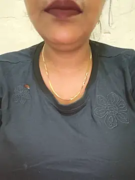 Snapshot of Newragini chatting on May 19, 2026, 11:34 pm Newragini online show from May 19, 2026, 11:34 pm