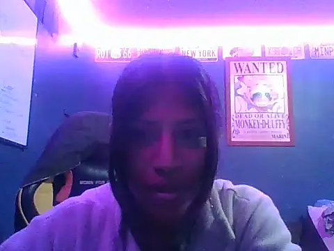 ParadiseEc online show from April 21, 2026, 12:34 am