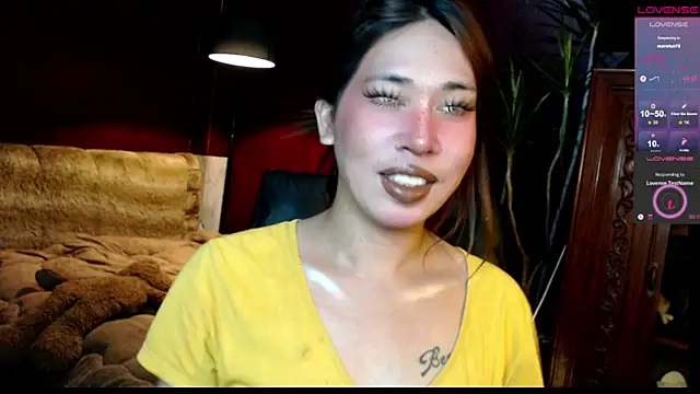 Snapshot of prettybushy chatting on May 20, 2026, 1:52 pm prettybushy online show from May 20, 2026, 1:52 pm