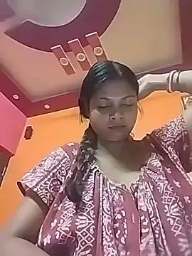 Simupaul001 online show from July 8, 2026, 3:34 pm