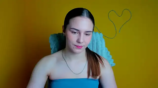 Snapshot of Kyara_ra chatting on May 22, 2026, 5:27 am Kyara ra online show from May 22, 2026, 5:27 am