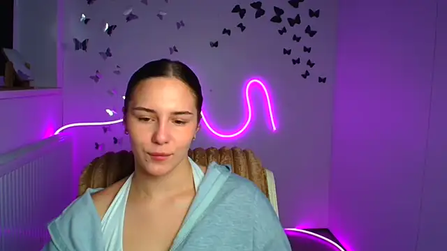 Snapshot of Kyara_ra chatting on July 20, 2026, 5:37 am Kyara ra online show from July 20, 2026, 5:37 am