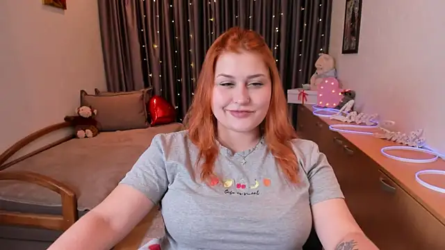 Snapshot of NoraLiin chatting on May 7, 2026, 7:17 pm NoraLiin online show from May 7, 2026, 7:17 pm