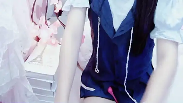 Snapshot of SexyBona chatting on June 7, 2026, 2:22 pm SexyBona online show from June 7, 2026, 2:22 pm