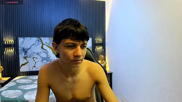 Marcello Vega online show from May 1, 2026, 1:38 pm