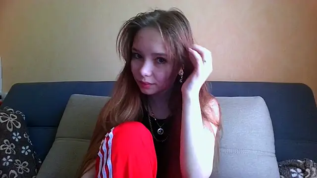 Snapshot of Princess_Mira chatting on May 12, 2026, 8:54 am Princess Mira online show from May 12, 2026, 8:54 am