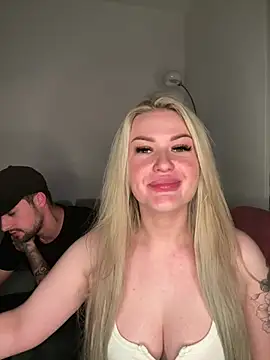 SexyCouple1910 online show from May 22, 2026, 8:18 pm