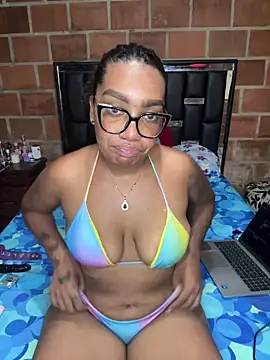  Piel Canela online show from May 20, 2026, 2:19 am