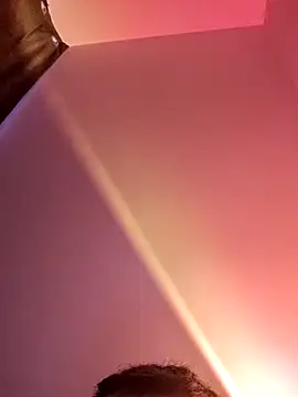 JohnVargX online show from April 21, 2026, 10:27 pm