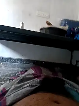 shivatamil8 online show from May 18, 2026, 5:02 am