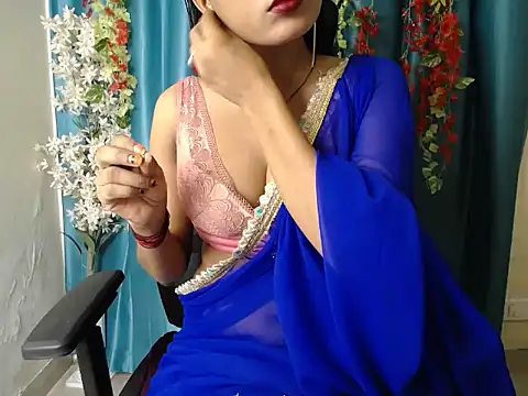 Snapshot of Naughtyy_Ranii01 chatting on July 10, 2026, 7:36 pm Naughtyy Ranii01 online show from July 10, 2026, 7:36 pm